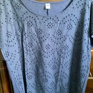Women’s Old Navy eyelet top XL